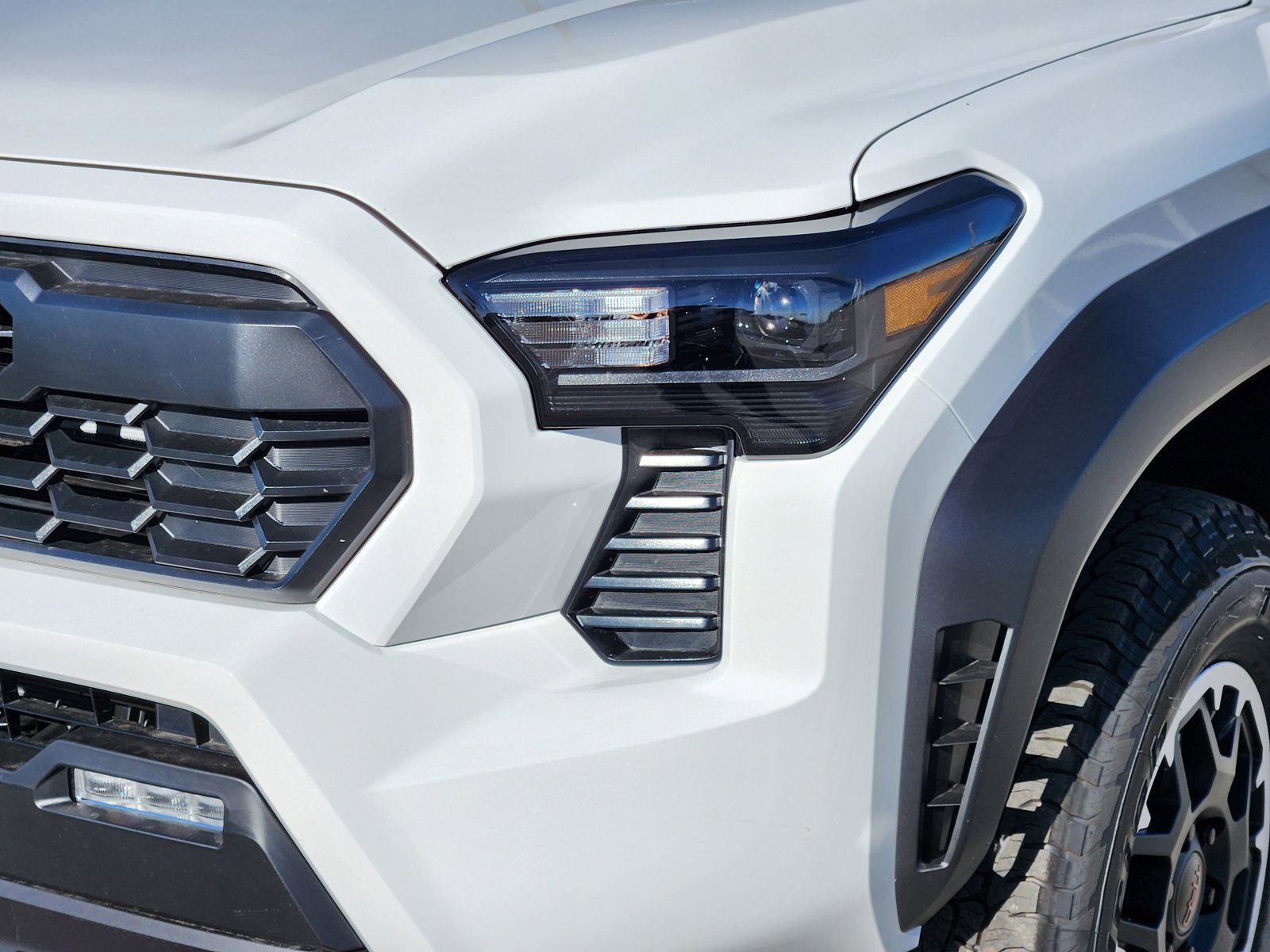 New 2025 Toyota Tacoma TRD Off-Road image 10