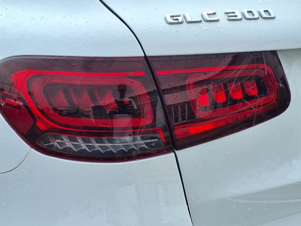 Used 2021 Mercedes-Benz GLC 300 4MATIC image 53