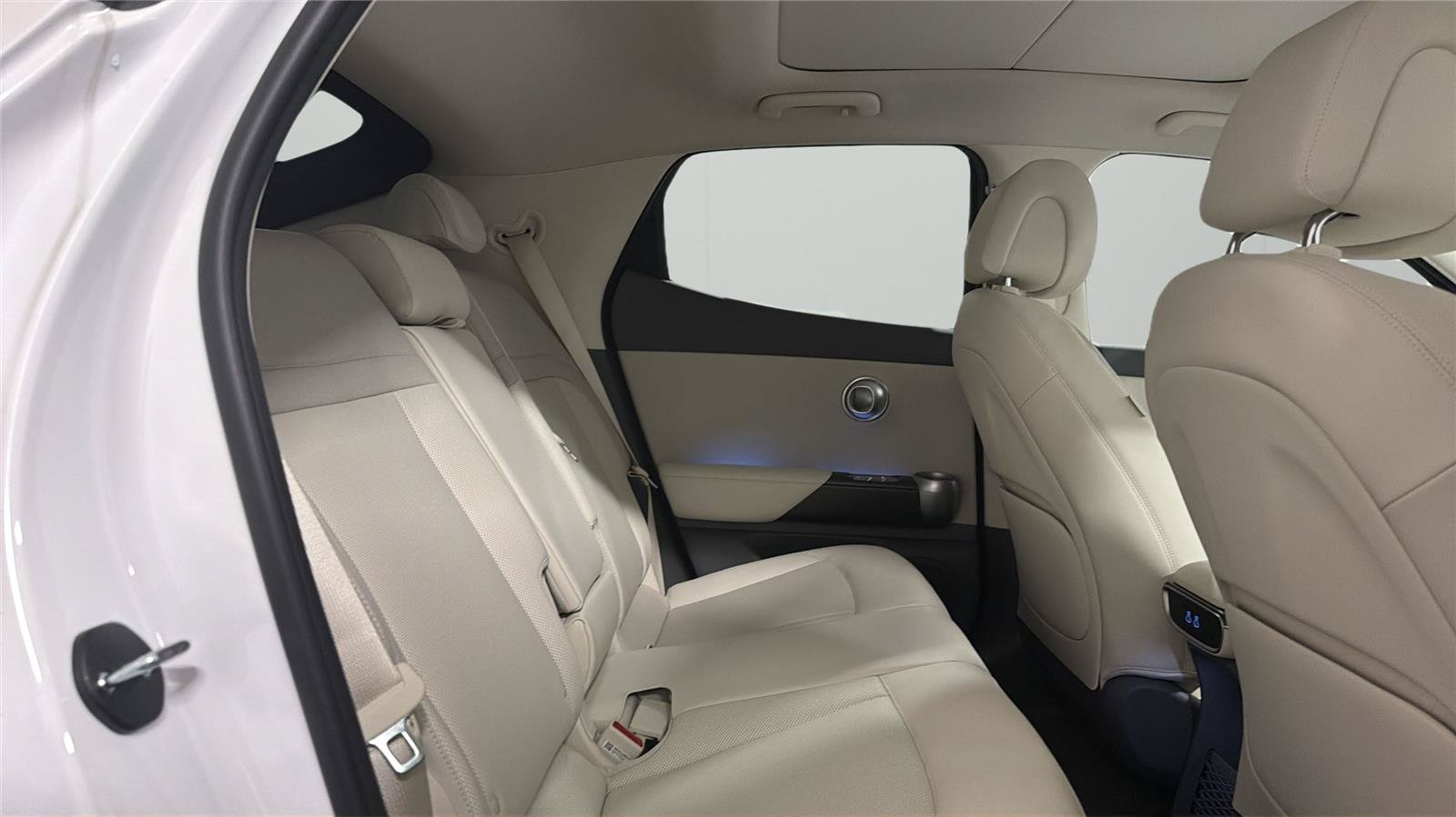 New 2026 Genesis GV60 RWD image 13
