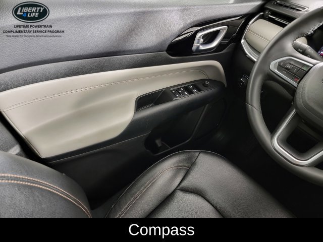 Used 2024 Jeep Compass Limited AWD/4WD image 33