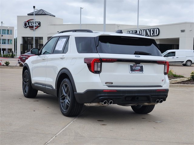 Used 2025 Ford Explorer ST RWD video 3