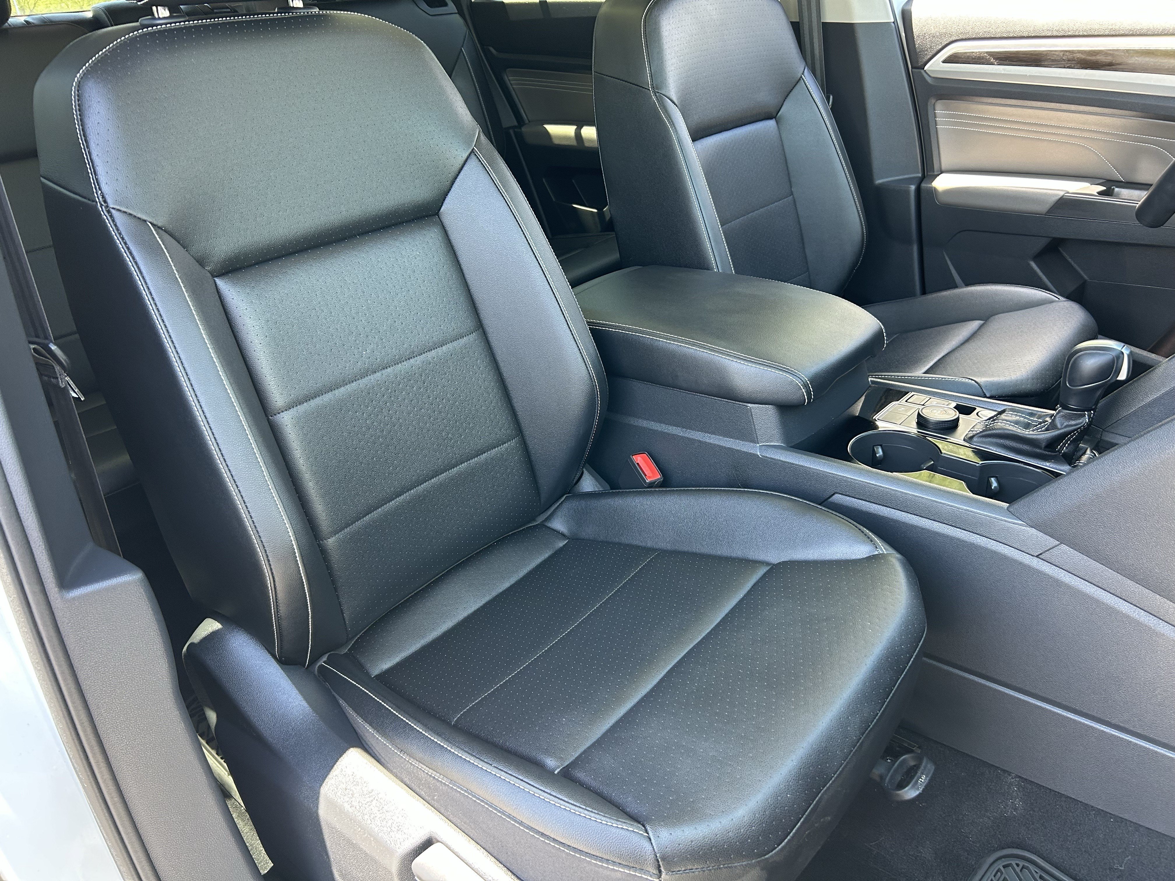 Used 2023 Volkswagen Atlas SE AWD/4WD image 7