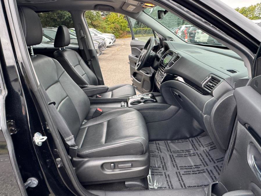 Used 2022 Honda Pilot Touring image 24