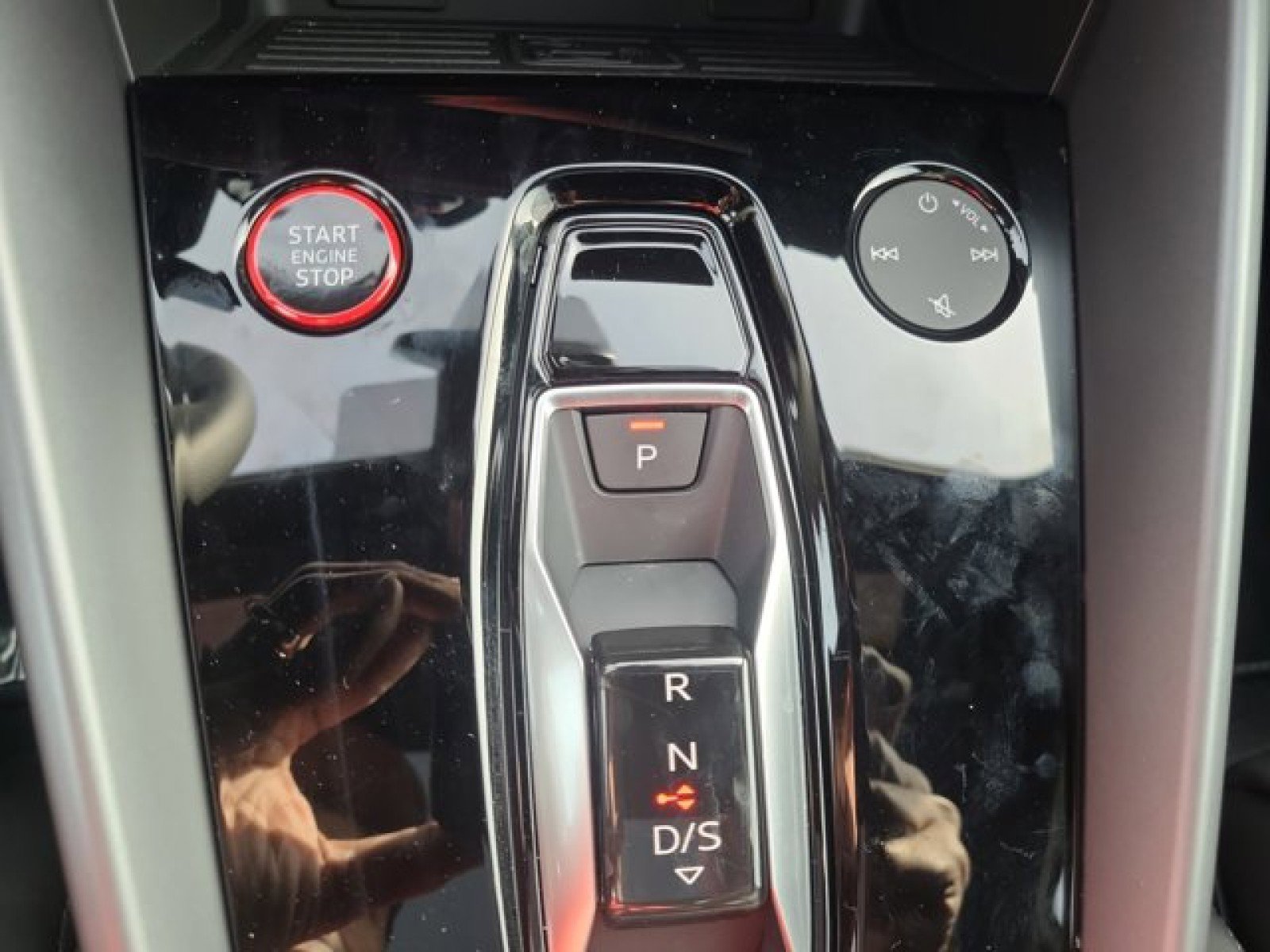 Used 2025 Audi S3 Prestige w/ Prestige Package image 37