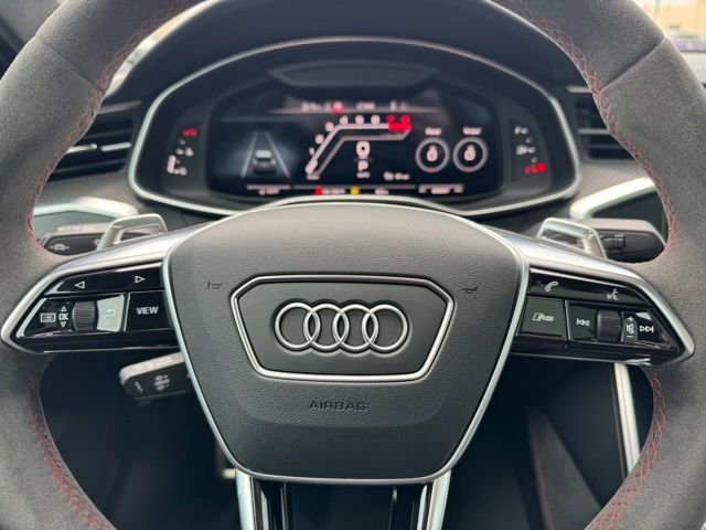 Used 2024 Audi RS 7 Performance AWD/4WD image 19