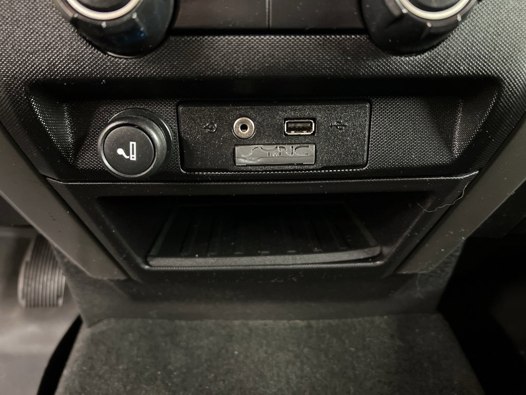 Used 2011 Ford F150 XLT w/ XLT Chrome Pkg image 13