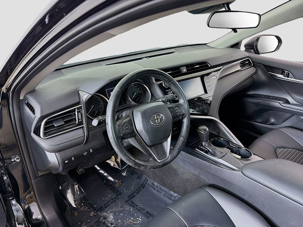 Used 2020 Toyota Camry SE image 15