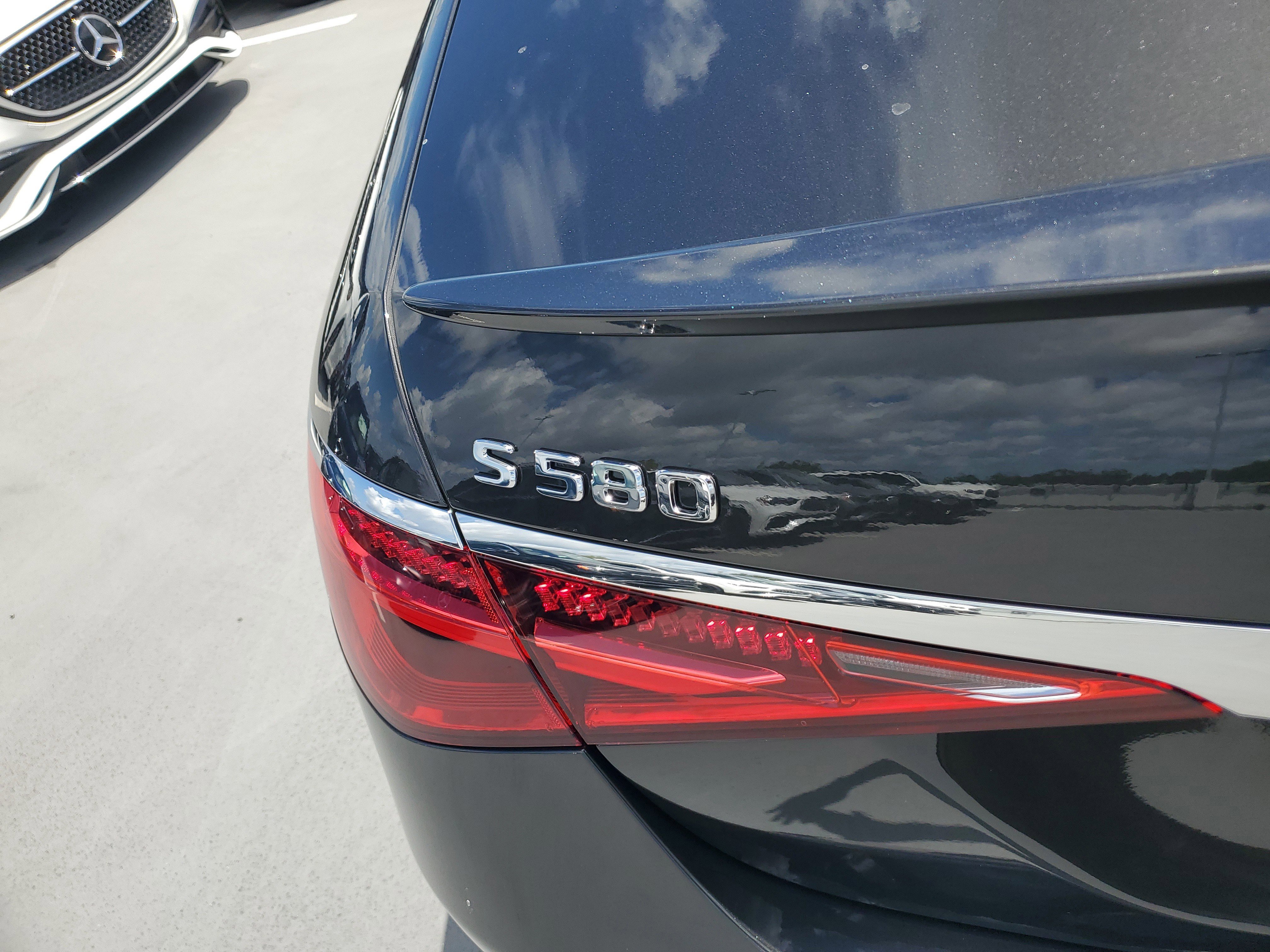 New 2026 Mercedes-Benz S 580 4MATIC Sedan image 6