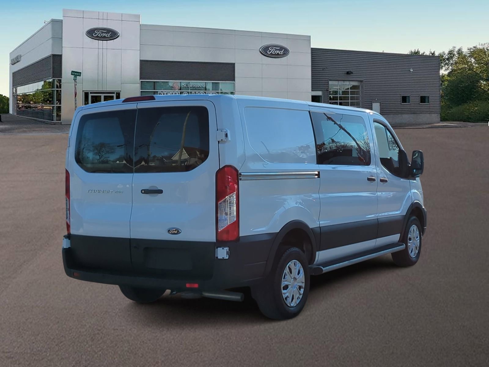 Used 2024 Ford Transit 250 Low Roof w/ Exterior Upgrade Package image 11
