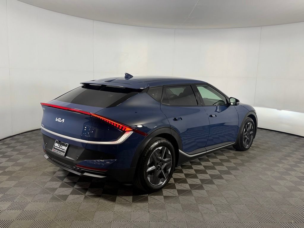 Used 2025 Kia EV6 Light RWD image 8