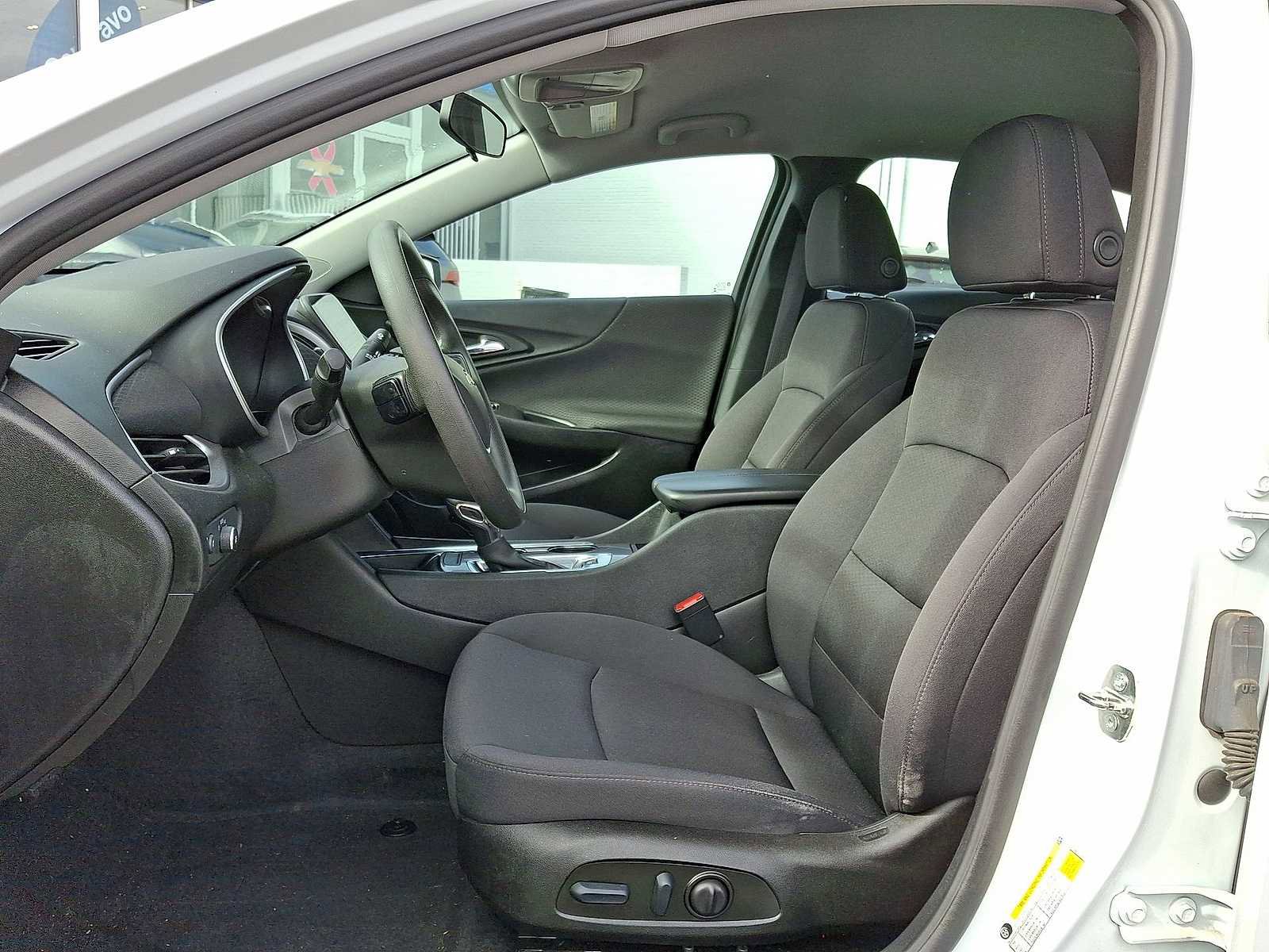 Certified 2022 Chevrolet Malibu LT image 24