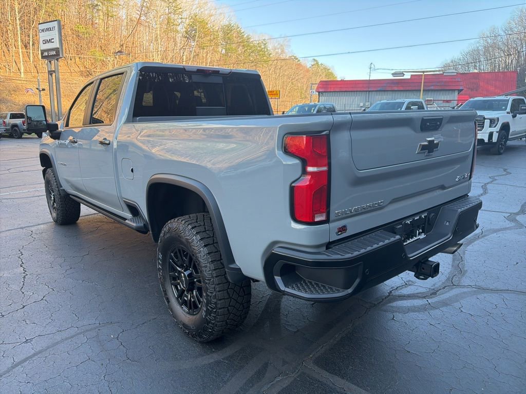 Certified 2024 Chevrolet Silverado 2500 ZR2 w/ Technology Package image 3