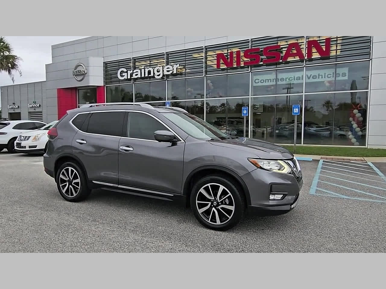 Used 2019 Nissan Rogue SL w/ Premium Package AWD/4WD image 39