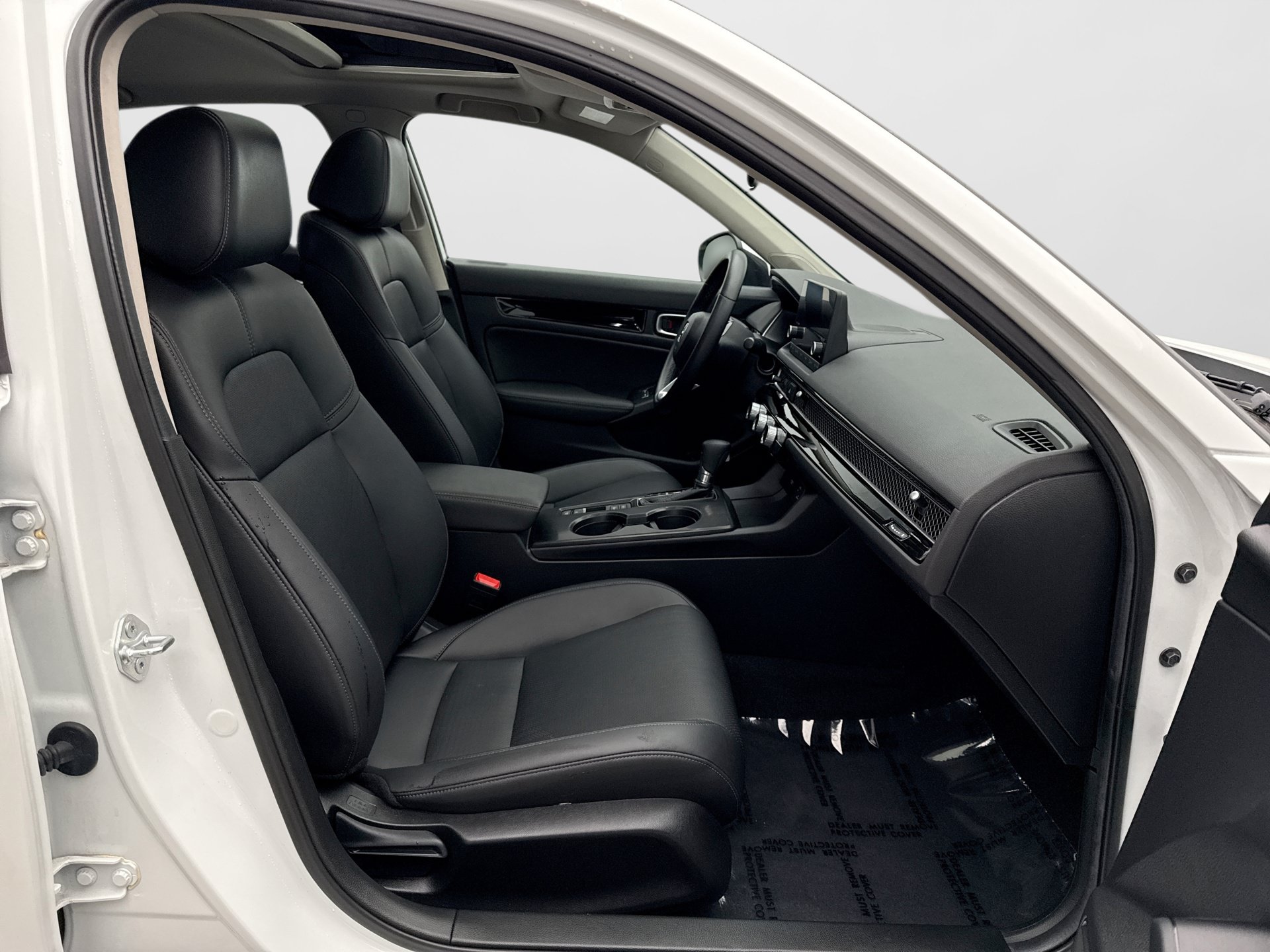 Used 2024 Honda Civic EX-L image 9
