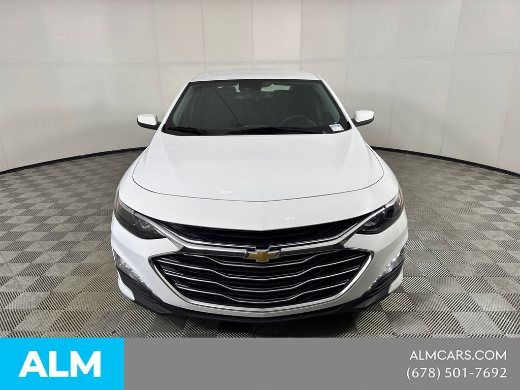 Used 2024 Chevrolet Malibu LT image 3