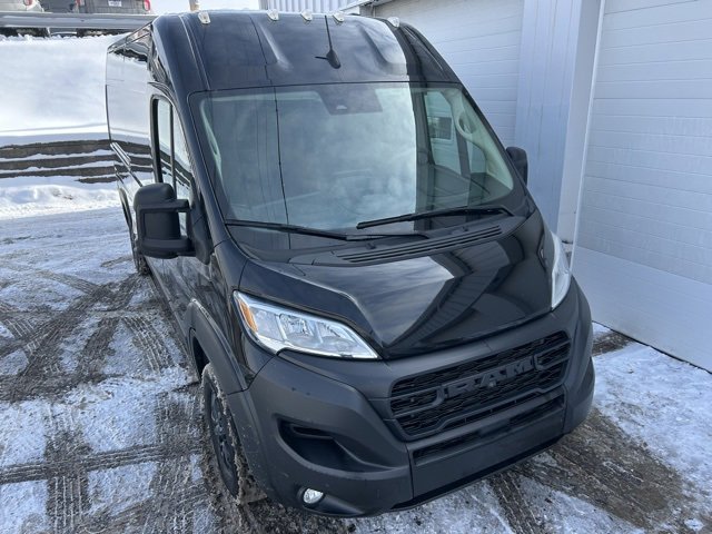 Used 2023 RAM ProMaster 2500 w/ Driver Convenience Group image 7