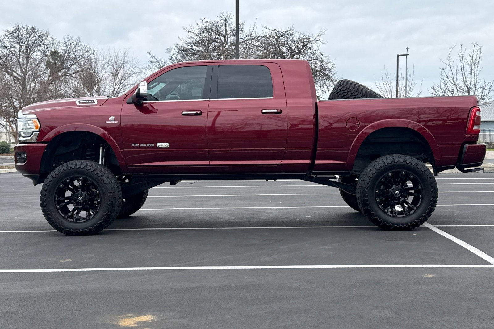 Used 2019 RAM 3500 Limited image 8