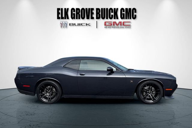 Used 2017 Dodge Challenger R/T Scat Pack image 3