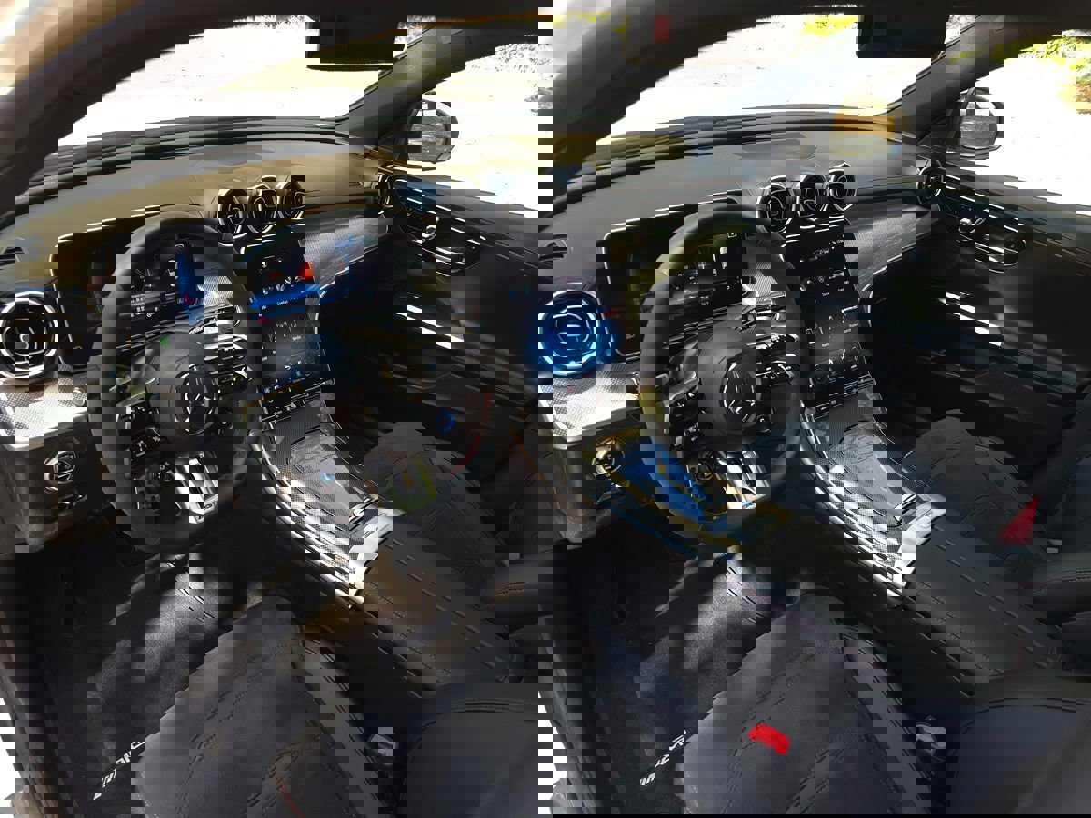 Used 2023 Mercedes-Benz C 43 AMG 4MATIC Sedan image 2