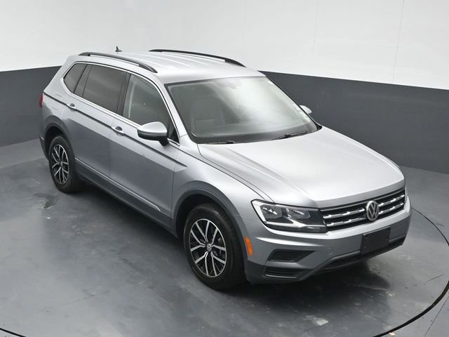 Used 2021 Volkswagen Tiguan SE image 9