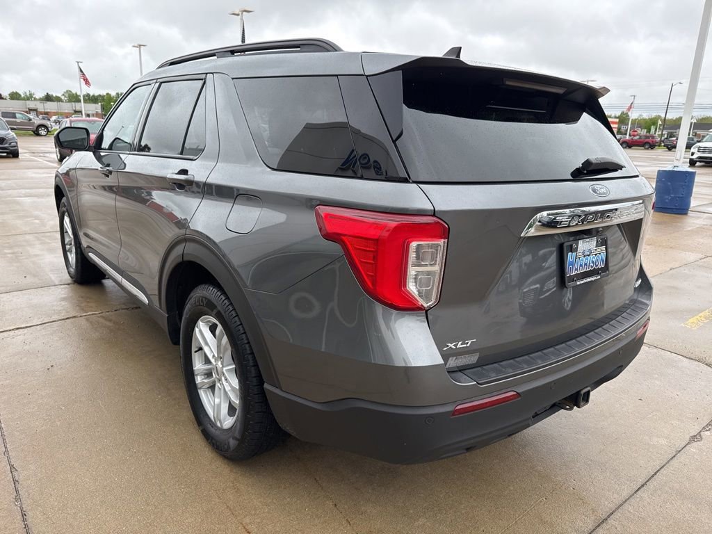 Used 2023 Ford Explorer XLT w/ Class IV Trailer Tow Package AWD/4WD image 6