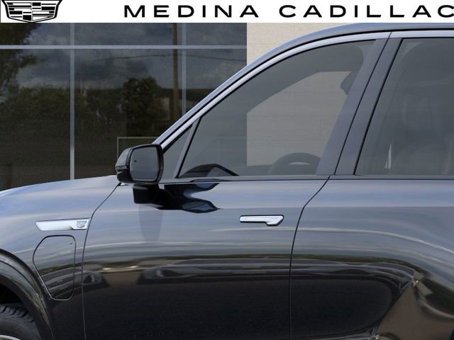 New 2026 Cadillac Vistiq Luxury w/ LPO, Floor Liner Package AWD/4WD image 13