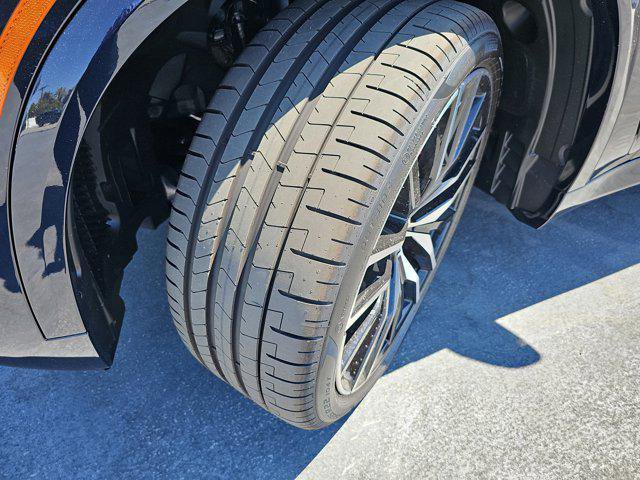 New 2026 BMW X5 M60i w/ Executive Package image 34