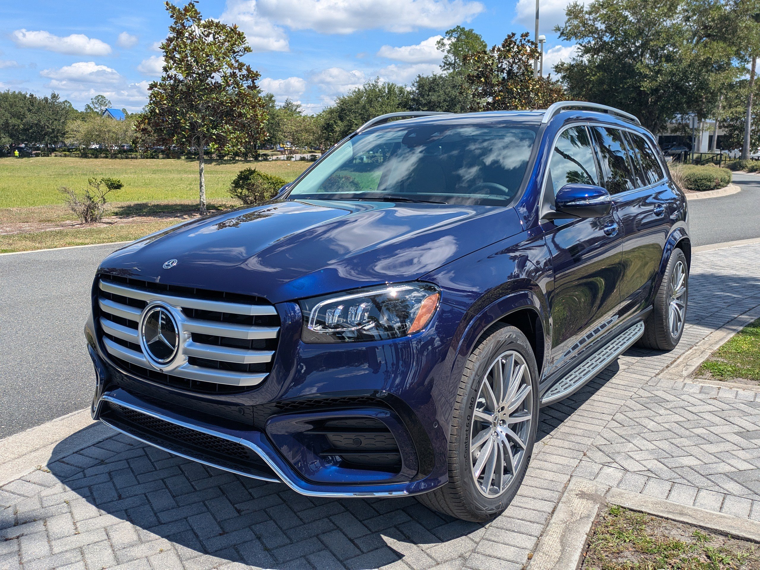 New 2026 Mercedes-Benz GLS 450 4MATIC image 10