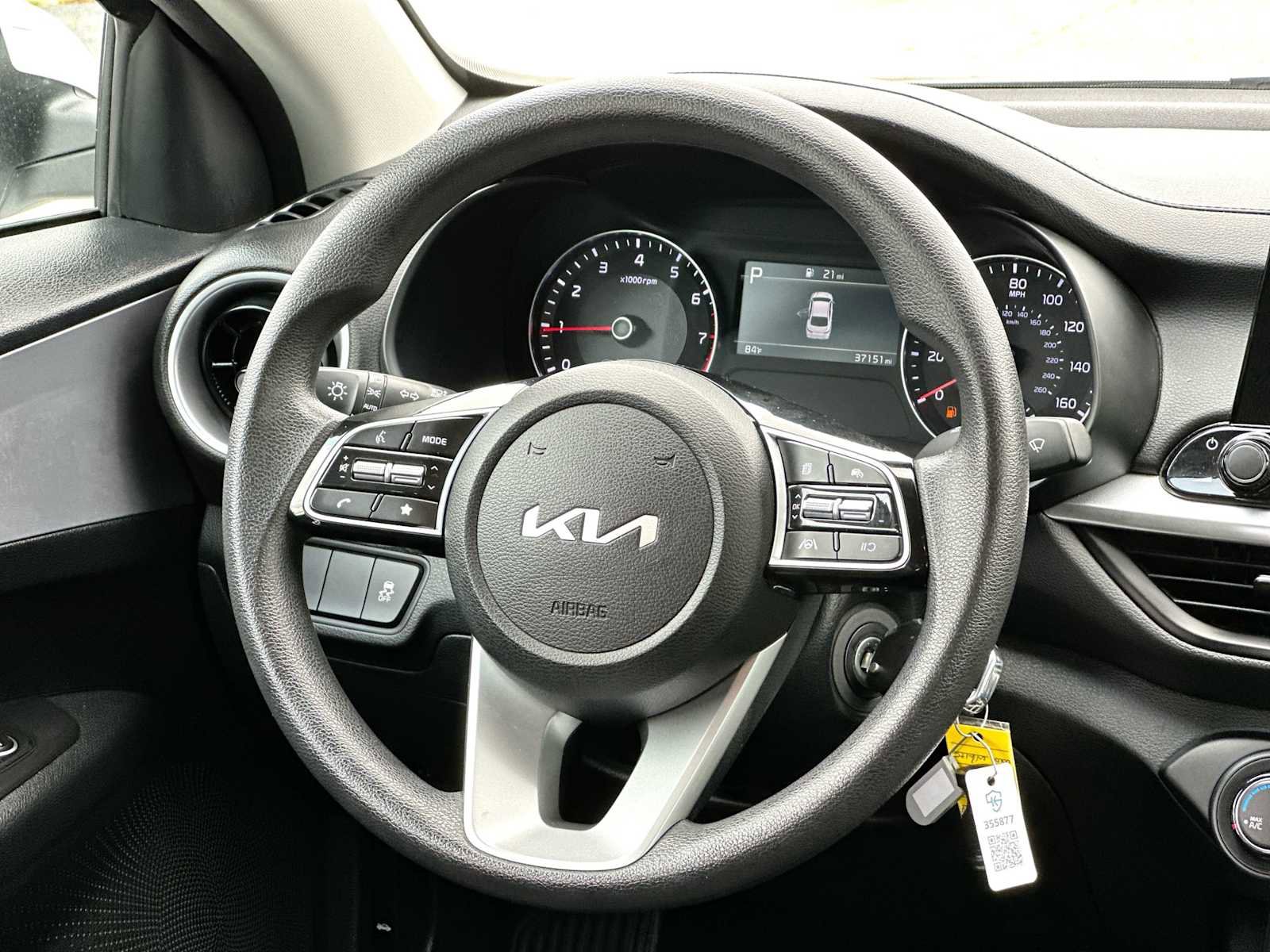 Used 2024 Kia Forte LXS FWD image 27