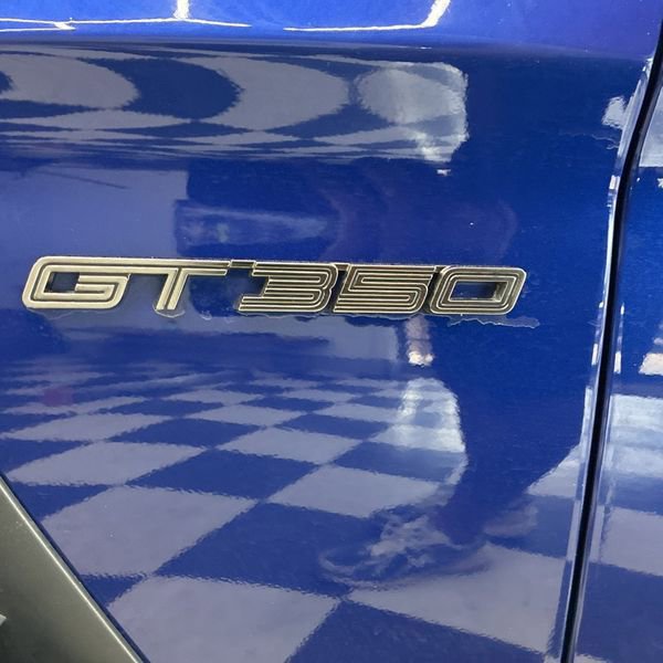 Used 2016 Ford Mustang Shelby GT350 w/ Technology Package image 9