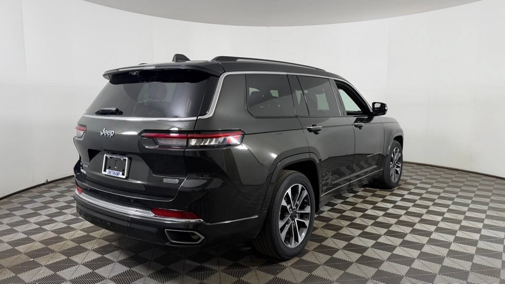 Used 2022 Jeep Grand Cherokee L Overland w/ Luxury Tech Group IV AWD/4WD image 8