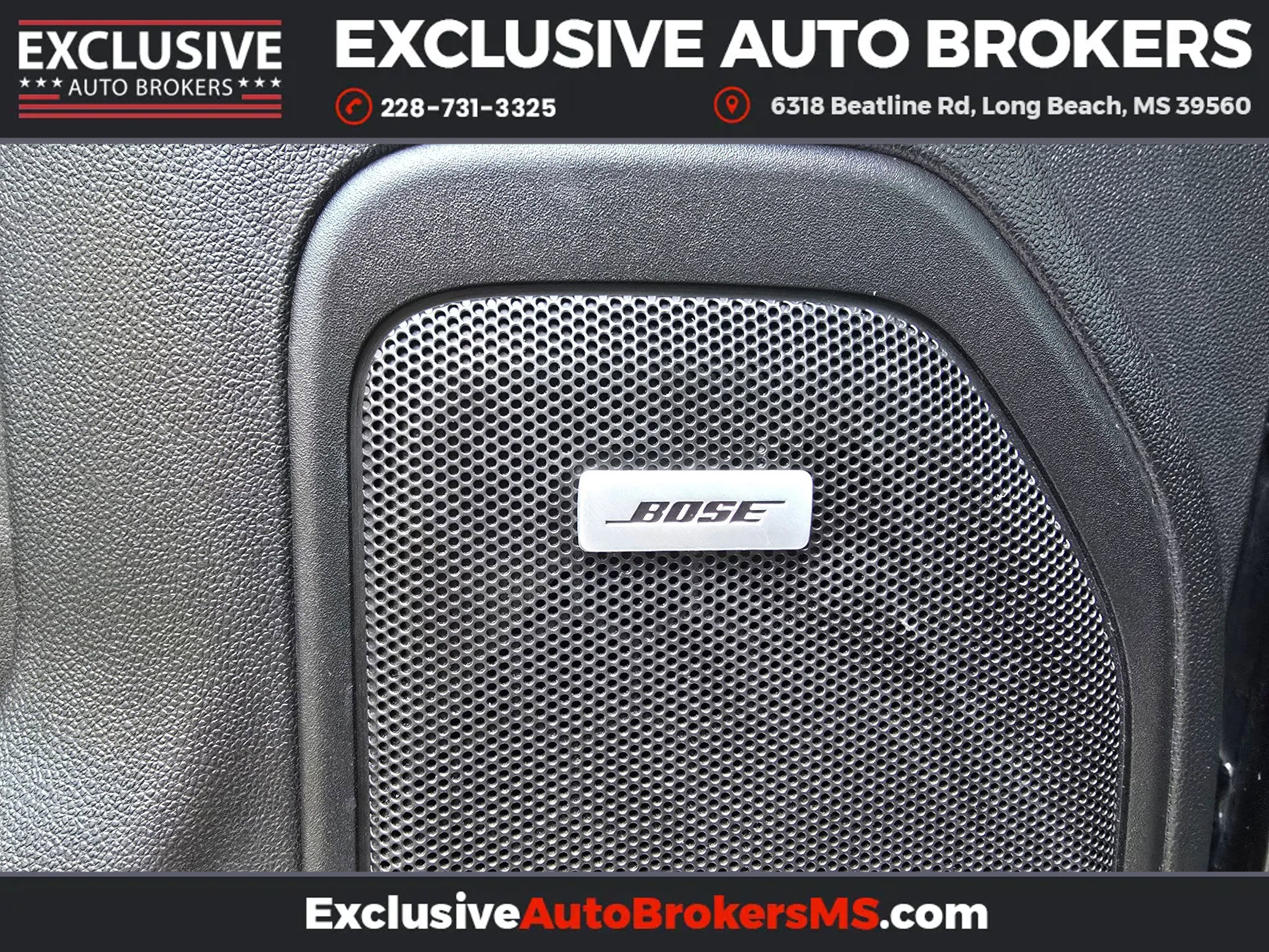 Used 2022 Chevrolet Silverado 1500 High Country w/ Technology Package image 24