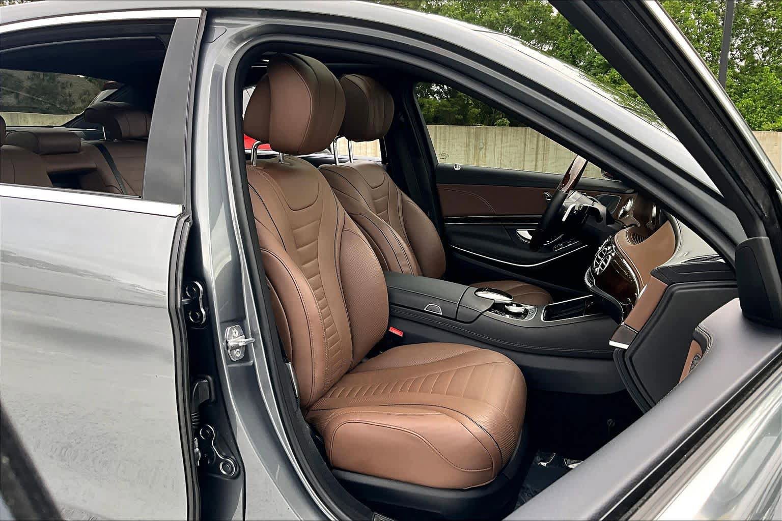 Used 2018 Mercedes-Benz S 560 4MATIC Sedan image 9