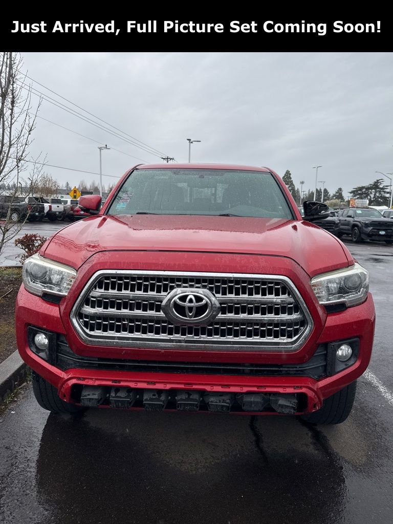 Certified 2016 Toyota Tacoma SR5 image 1