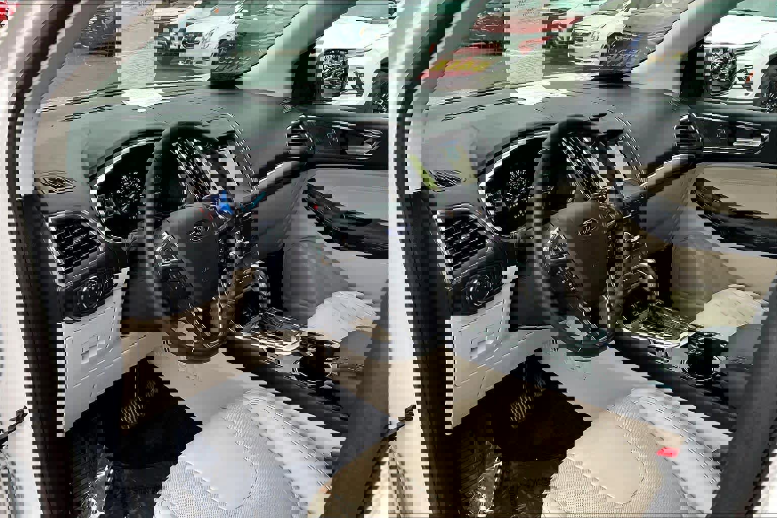 Used 2017 Ford Edge Titanium w/ Equipment Group 301A FWD image 14