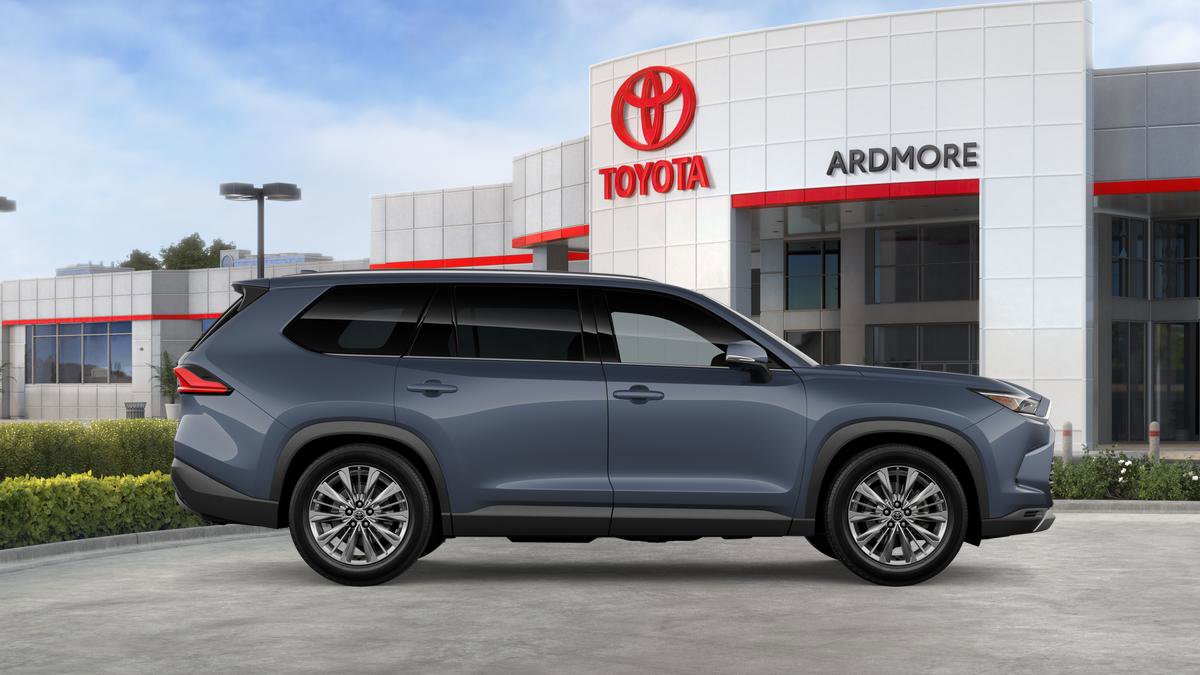 New 2026 Toyota Grand Highlander Platinum image 32