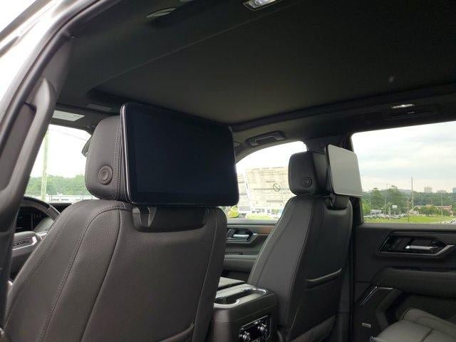 New 2026 GMC Yukon Denali w/ Denali Reserve Package AWD/4WD image 8