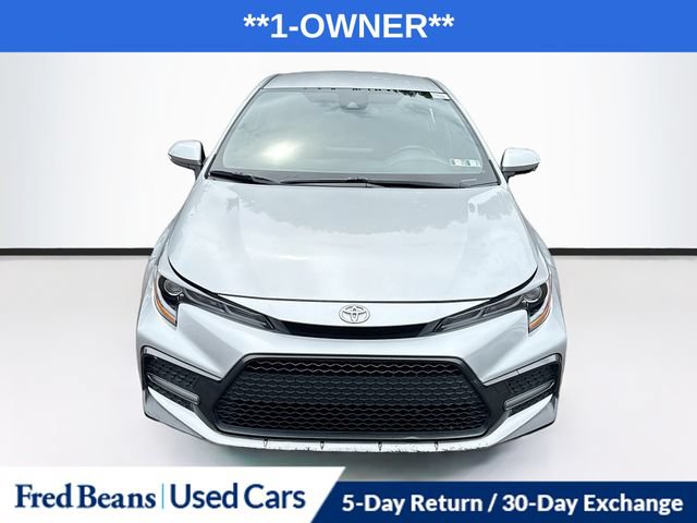 Used 2022 Toyota Corolla SE FWD image 2