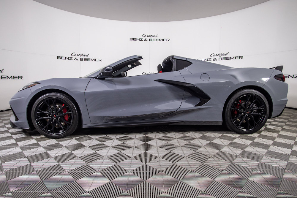 Used 2024 Chevrolet Corvette Stingray Preferred Cpe w/ Z51 Performance Package RWD image 13