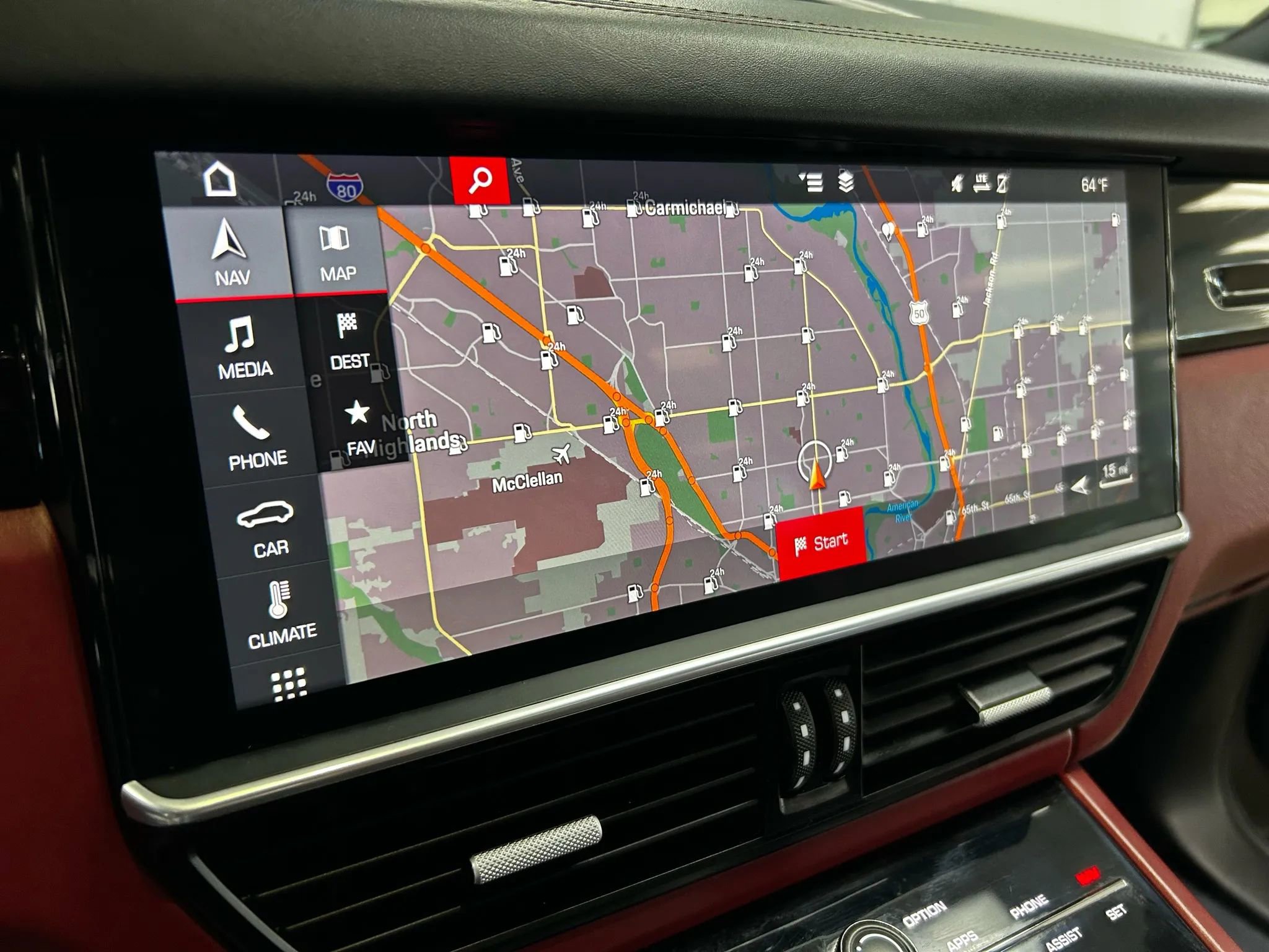 Used 2019 Porsche Cayenne S image 15