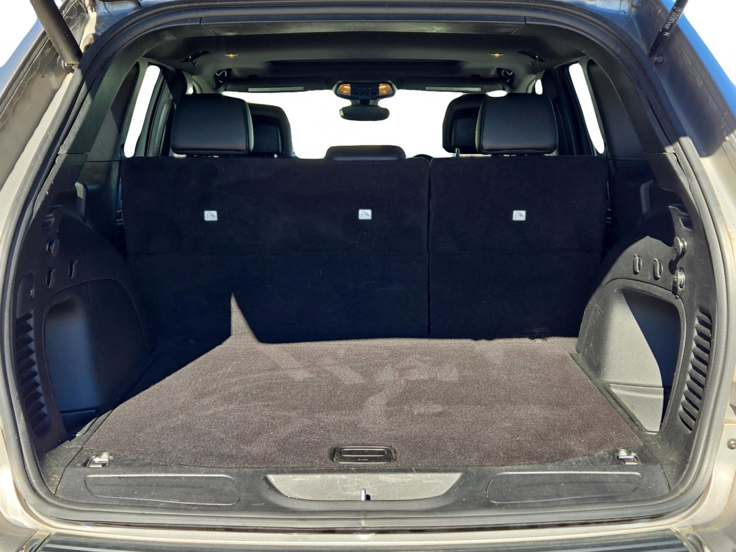 Used 2021 Jeep Grand Cherokee Limited image 11