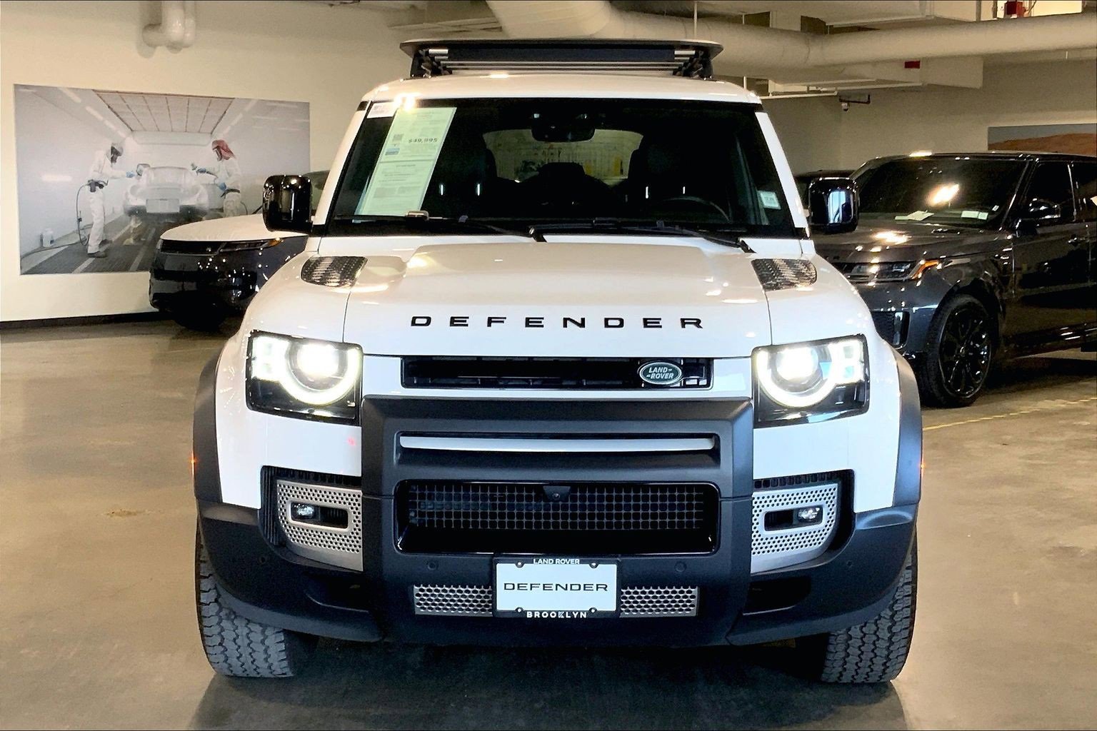 Used 2023 Land Rover Defender 110 S image 2