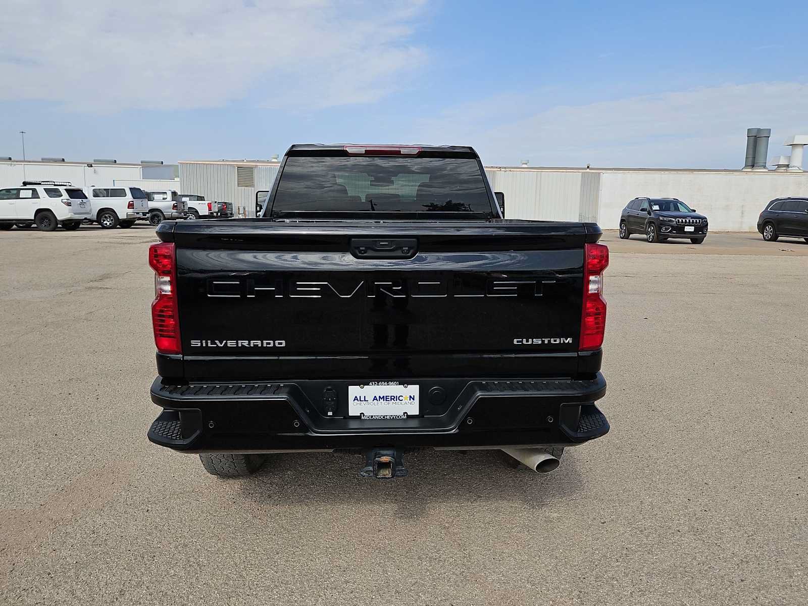 Used 2025 Chevrolet Silverado 2500 Custom w/ Custom Value Package AWD/4WD image 7