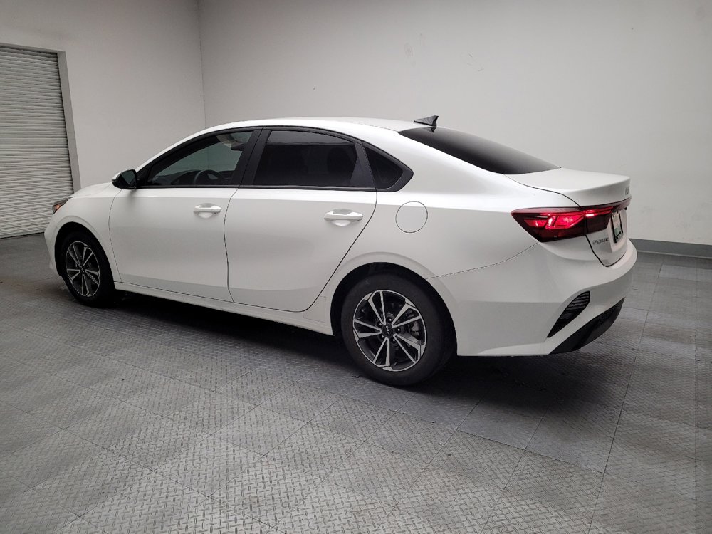 Used 2023 Kia Forte LXS w/ LXS Technology Package image 3