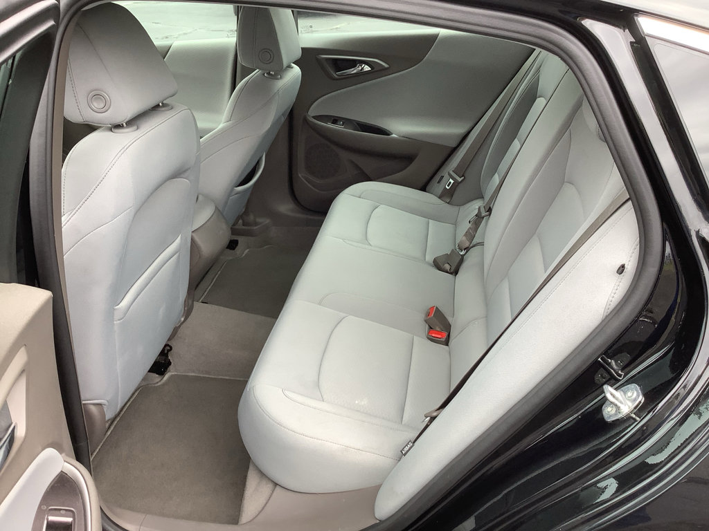 Used 2020 Chevrolet Malibu LS image 9