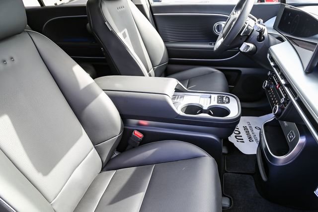 New 2026 Hyundai Ioniq 9 SEL image 16