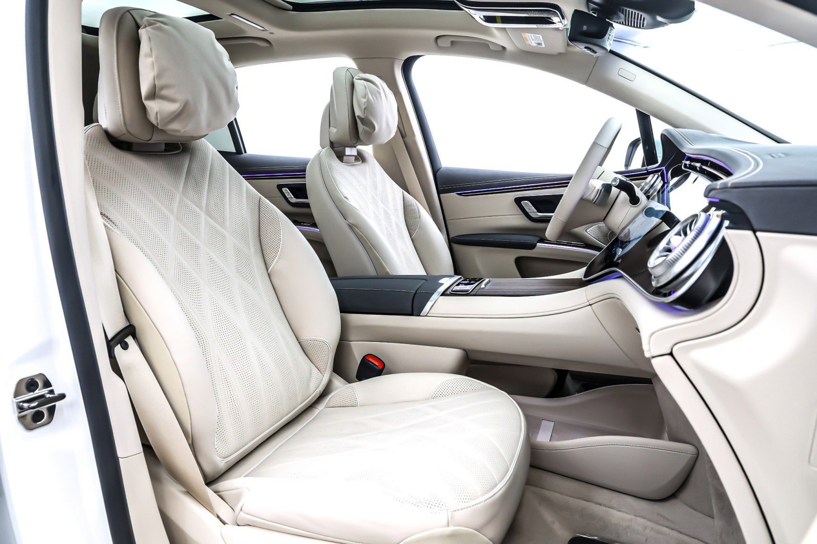 New 2026 Mercedes-Benz EQS 550 4MATIC SUV image 7