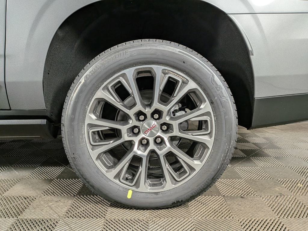 New 2026 GMC Yukon XL Denali w/ Sun & Power Step Package image 13