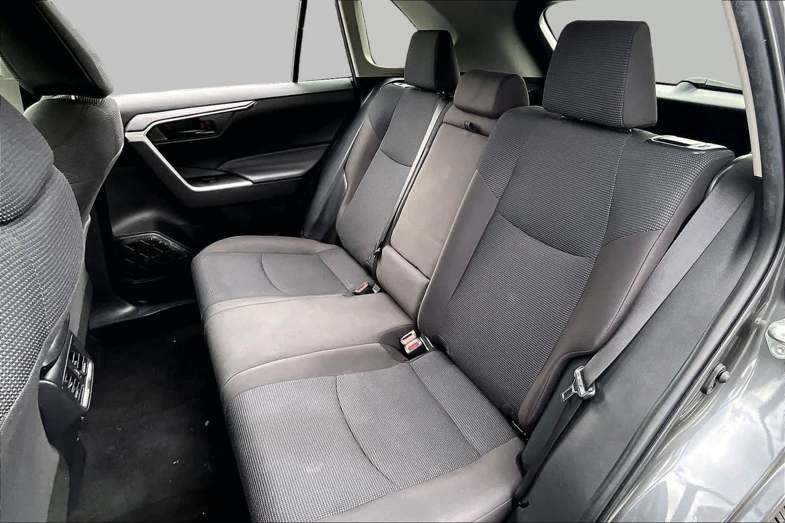 Used 2023 Toyota RAV4 LE FWD image 19