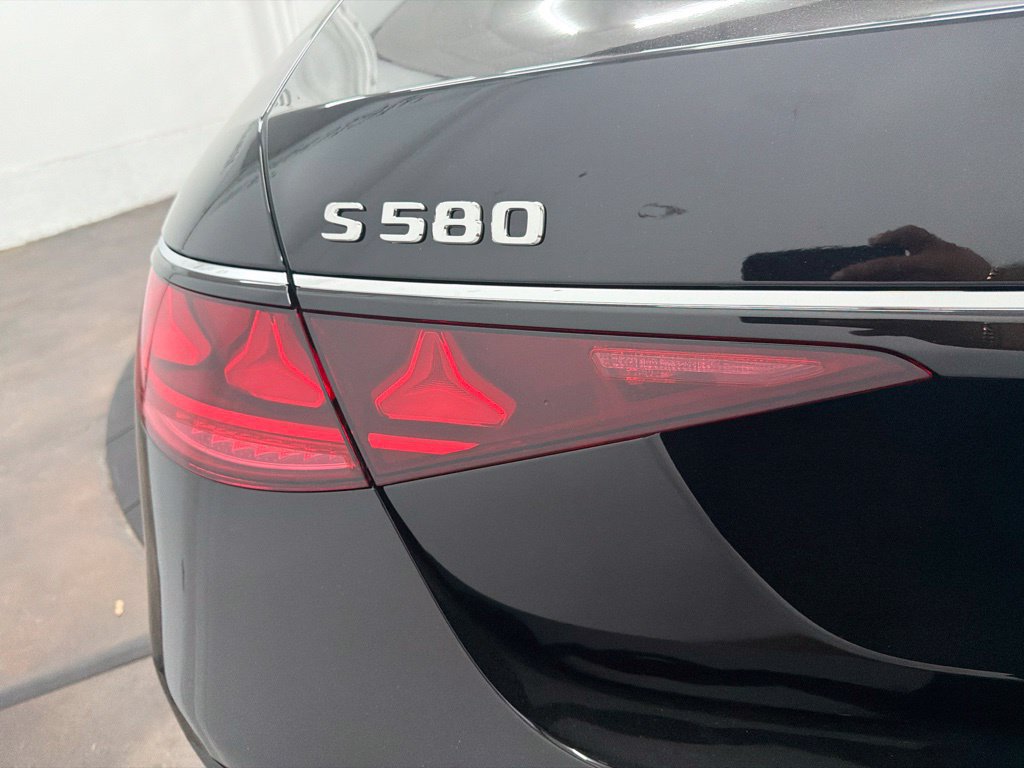 New 2027 Mercedes-Benz S 580 4MATIC Sedan image 11